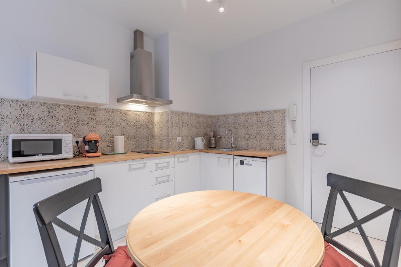 Modern Apartment Close To City Centre Valencia Buitenkant foto