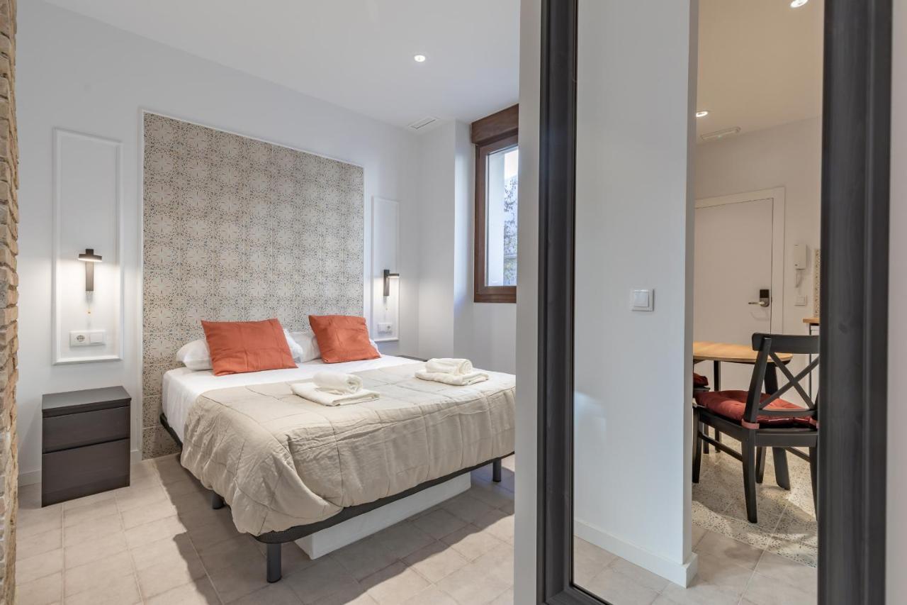 Modern Apartment Close To City Centre Valencia Buitenkant foto