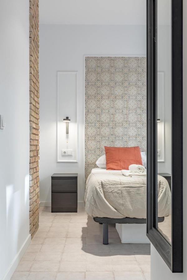 Modern Apartment Close To City Centre Valencia Buitenkant foto