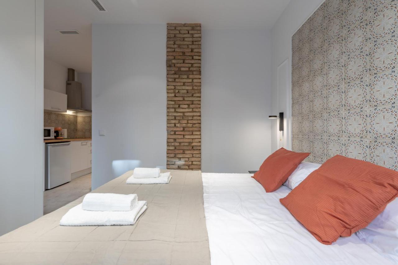 Modern Apartment Close To City Centre Valencia Buitenkant foto