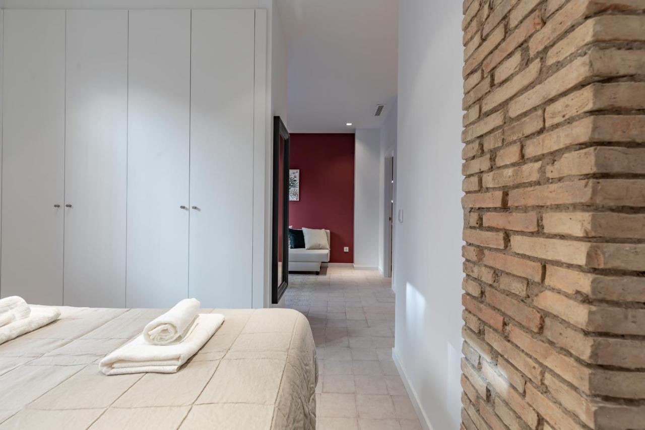 Modern Apartment Close To City Centre Valencia Buitenkant foto