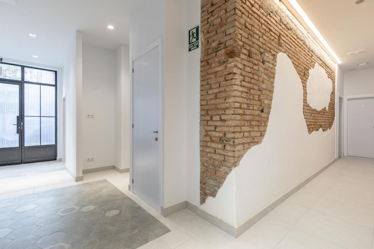 Modern Apartment Close To City Centre Valencia Buitenkant foto
